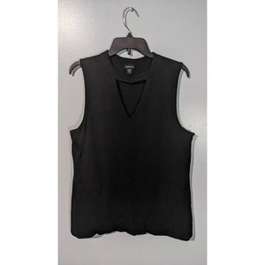 Torrid v neck tank top black size 3X